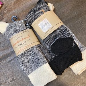 4 Pairs of Weatgerproof Vintage Winter Socks NWT